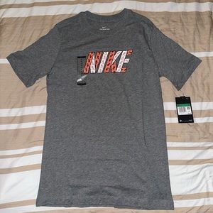 Boys XL Nike T-Shirt